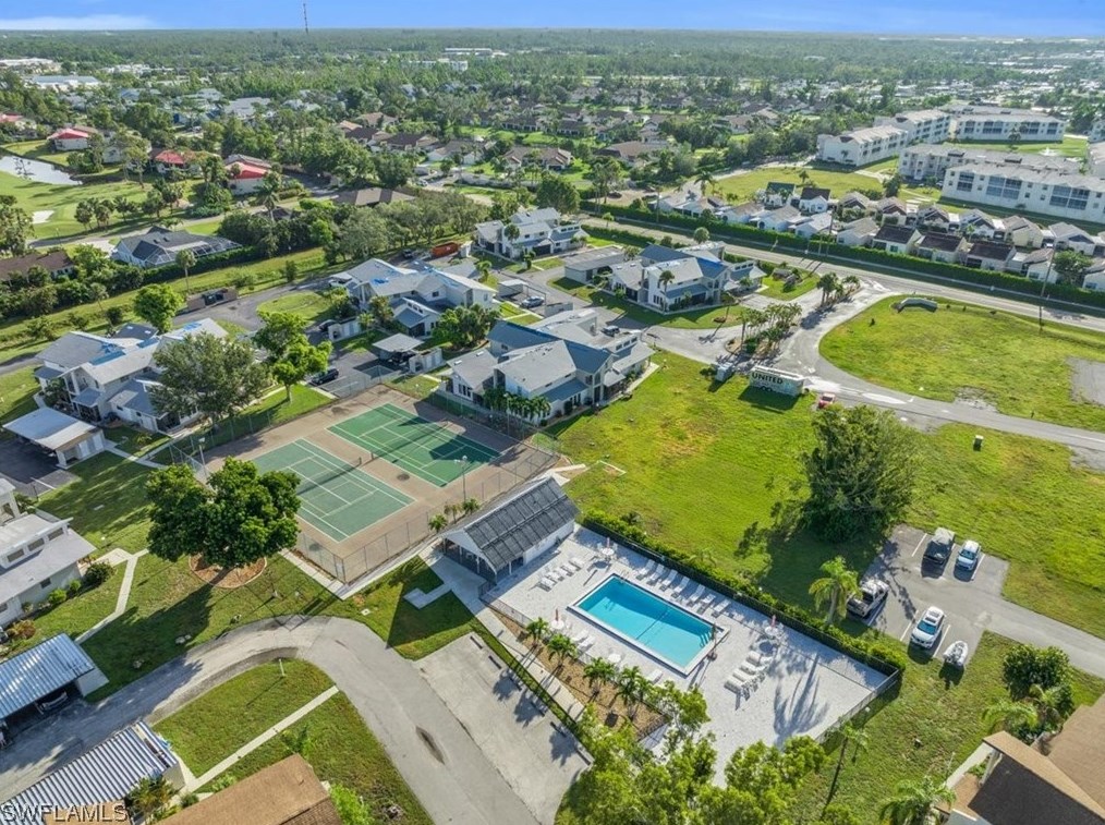 17017 Golfside Cir, Fort Myers FL 33908-5042 exterior