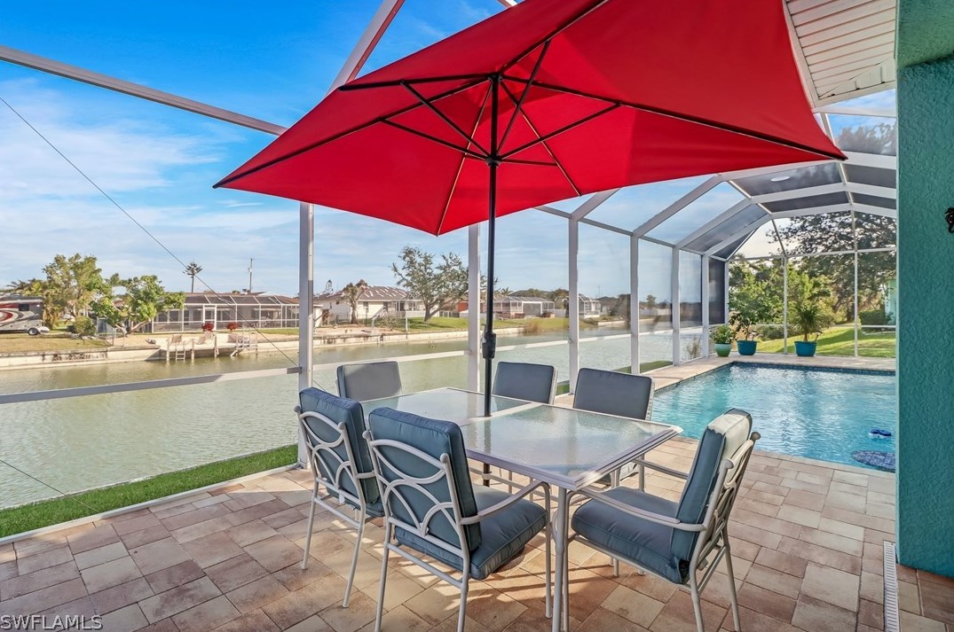 111 12th Ter, Cape Coral FL  33909-1112 exterior