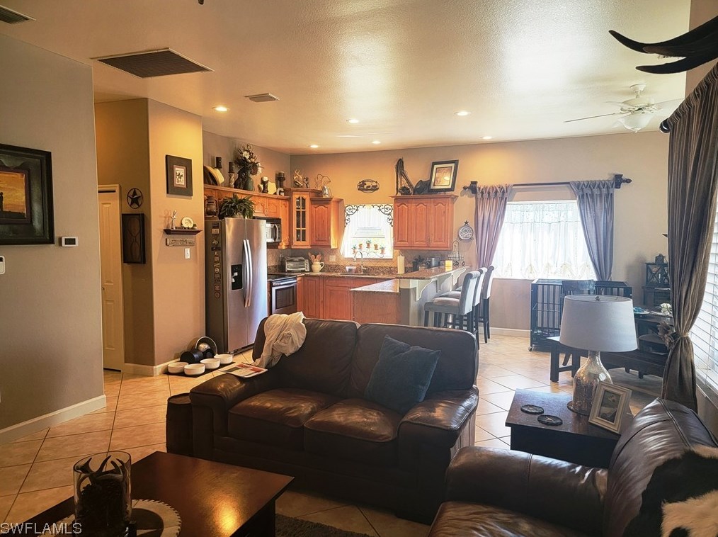 2232 3 Ter, Cape Coral FL  33990-1034 exterior