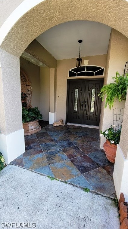 2232 3rd Ter, Cape Coral FL  33909-2880 exterior