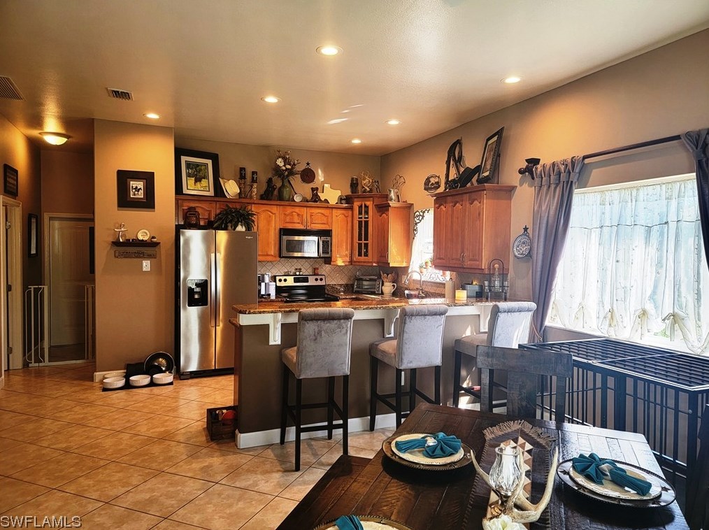 2232 3 Ter, Cape Coral FL  33990-1034 exterior