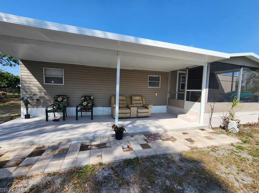 8146 Ebson Dr, Fort Myers FL  33917-6258 exterior