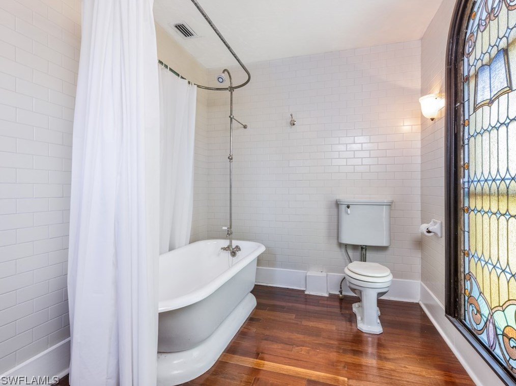 1249 Osceola Dr, Fort Myers FL exterior