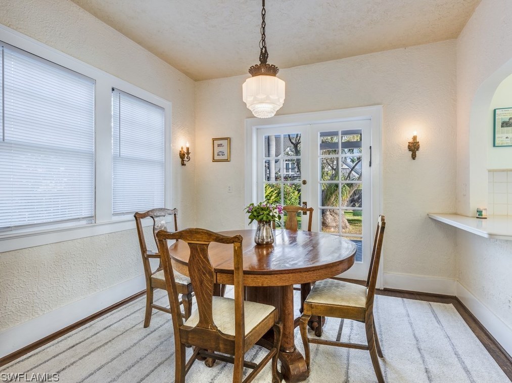 1249 Osceola Dr, Fort Myers FL exterior