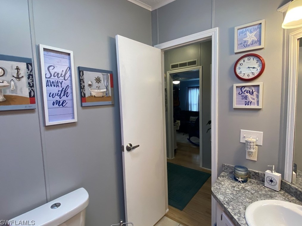 14513 Nathan Hale Ln, Fort Myers FL  33917-9041 exterior