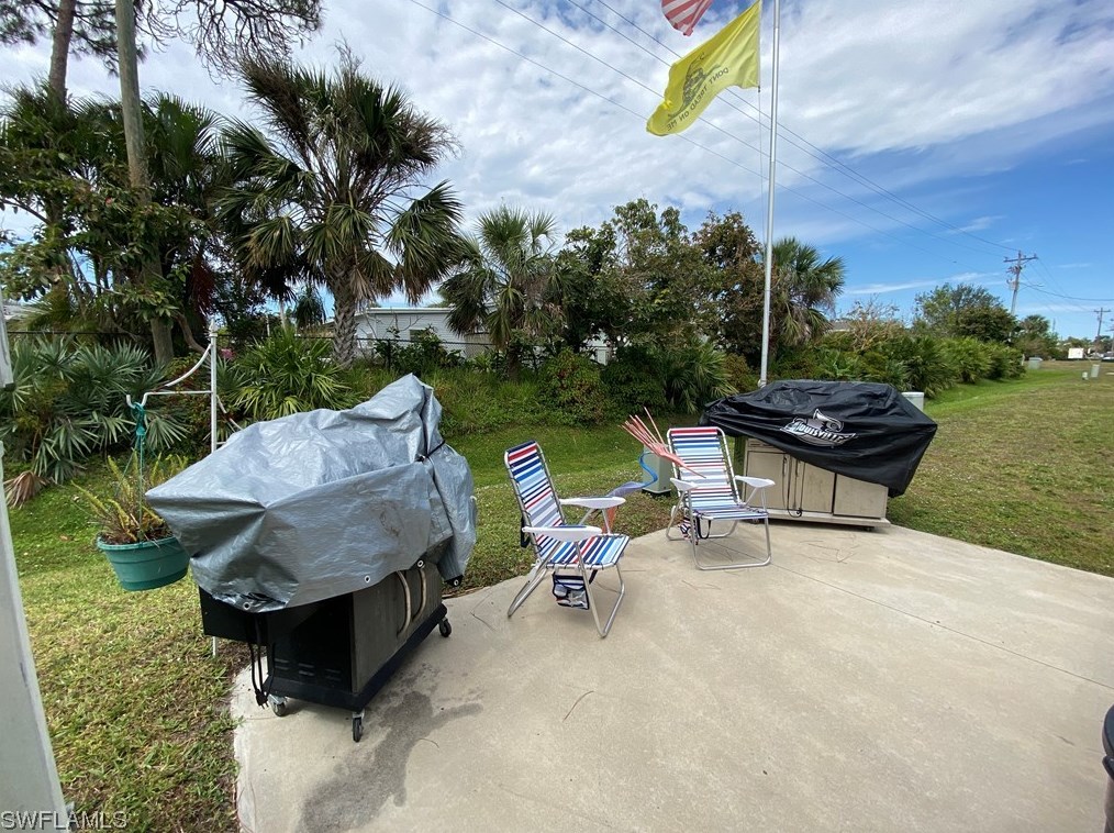 14513 Nathan Hale Ln, Fort Myers FL  33917-9041 exterior