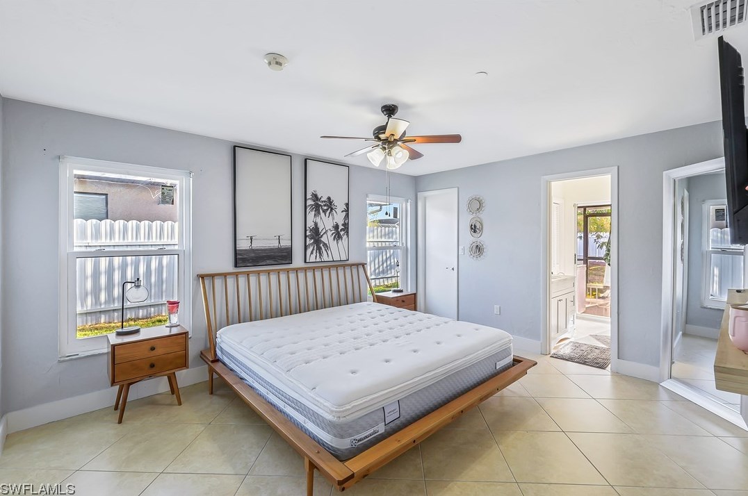 515 17th Ave, Cape Coral FL  33990-1610 exterior