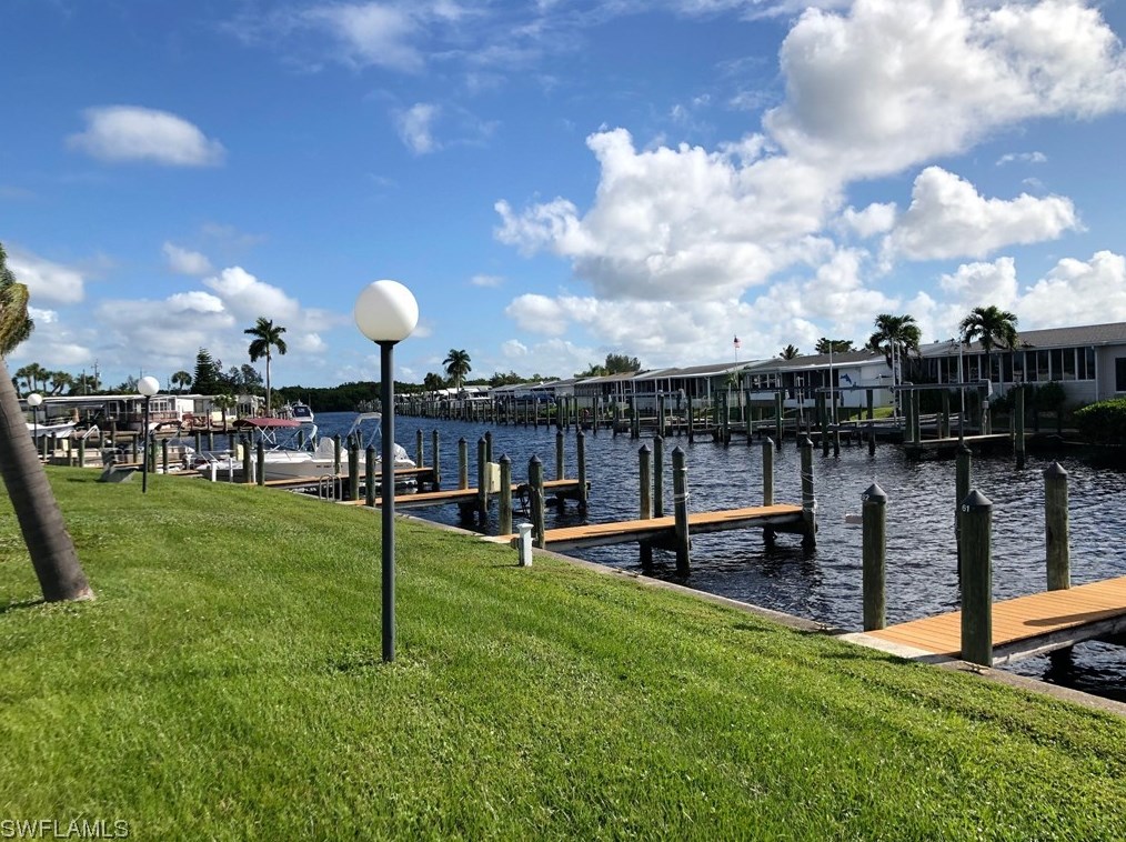 14521 Nathan Hale Ln, Fort Myers FL  33917-9041 exterior