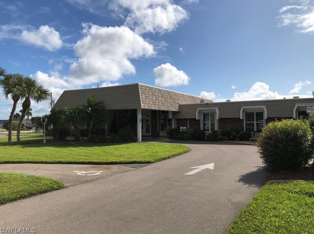 14521 Nathan Hale Ln, Fort Myers FL  33917-9041 exterior