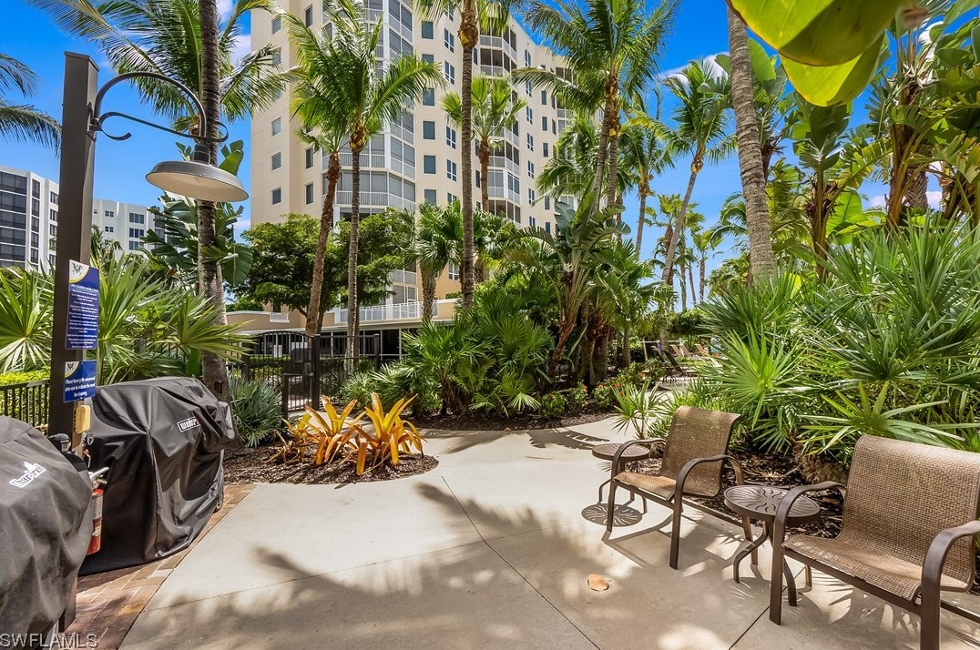 4192 Bay Beach Ln #882, Fort Myers Beach, FL 33931