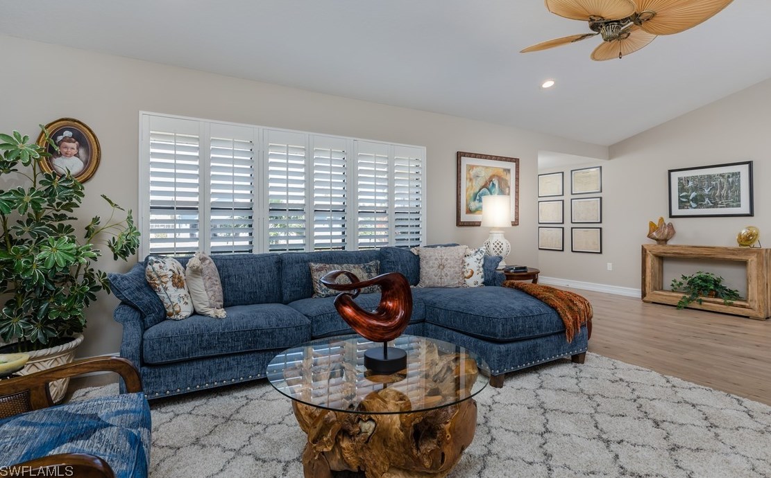 6626 Kestrel Cir, Fort Myers FL  33966-1365 exterior