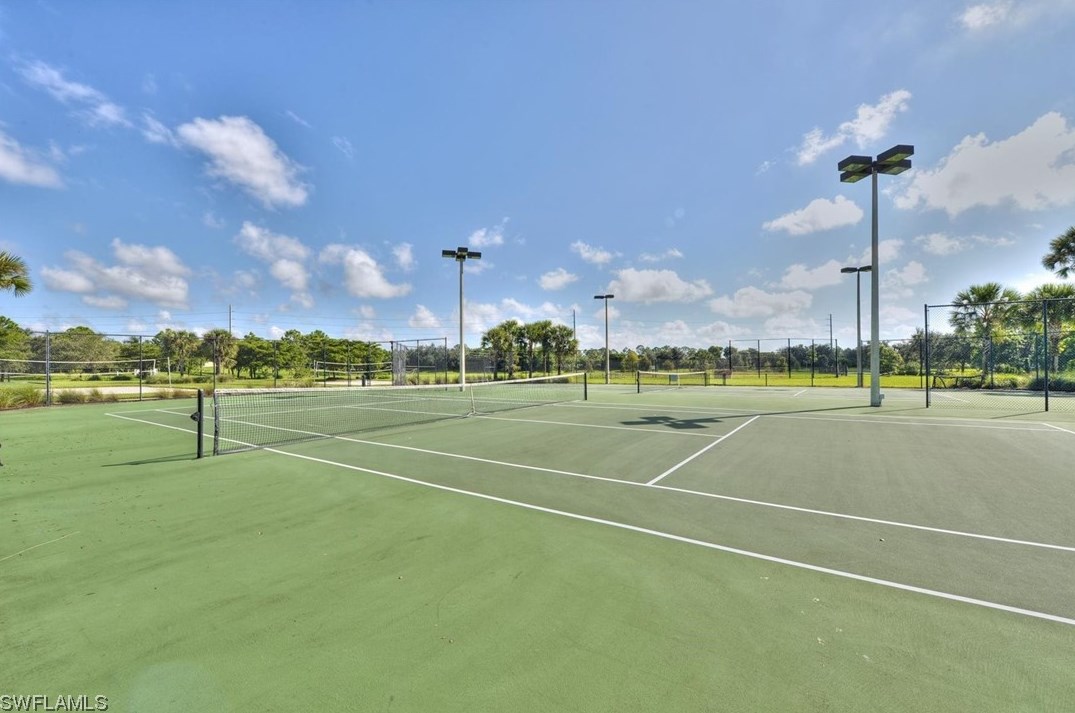 9772 Blue Stone Cir, Fort Myers FL  33913-6723 exterior