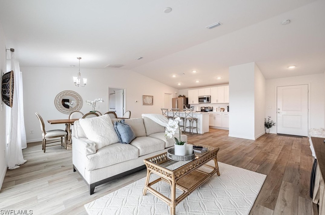 2604 5th Ave, Cape Coral FL  33909-8843 exterior