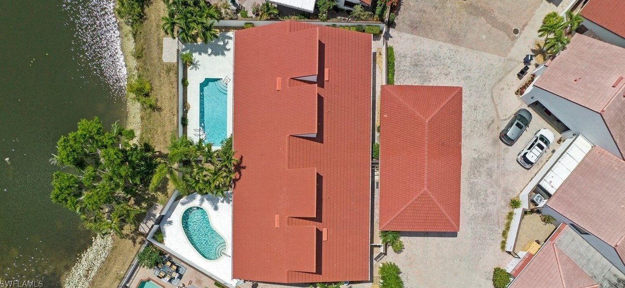 5470 Harbour Castle Dr, Fort Myers FL 33907-7846 exterior