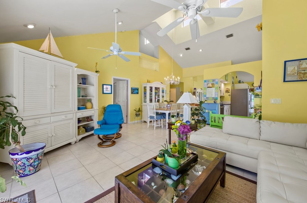 5470 Harbour Castle Dr, Fort Myers FL 33907-7846 exterior