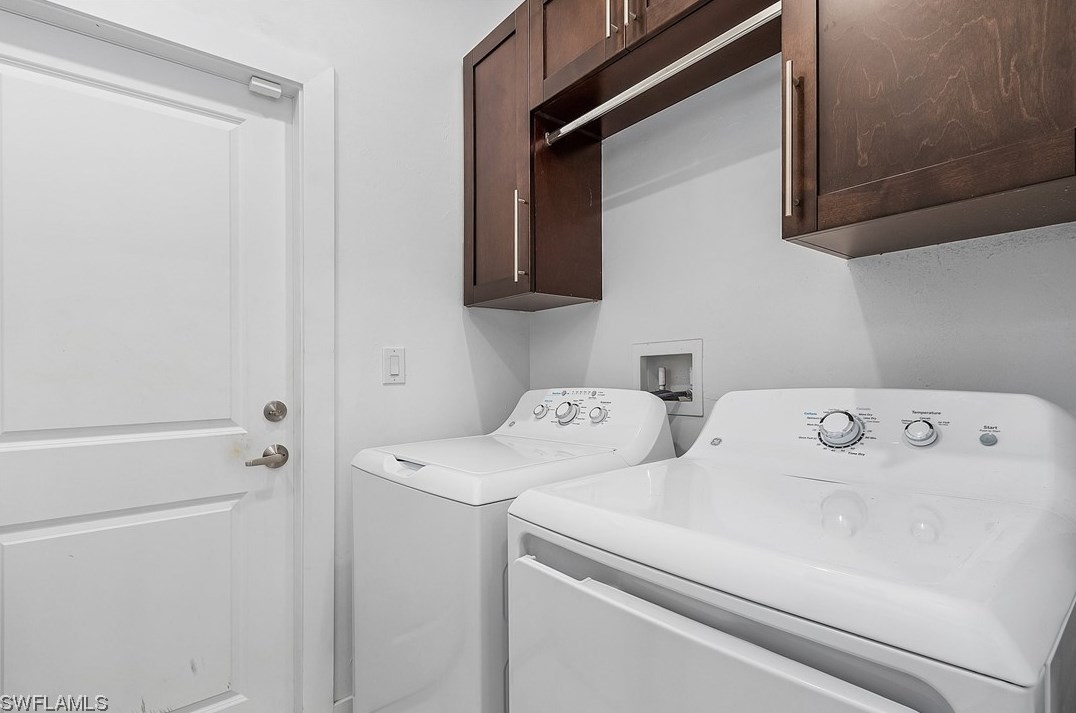 134 5th Ave, Cape Coral FL  33909-2535 exterior