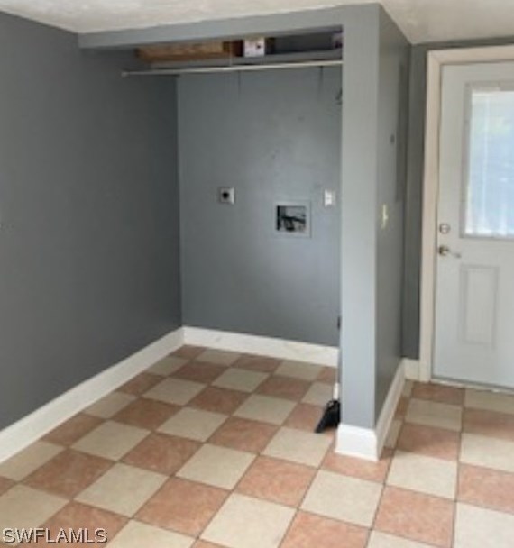 2303 Hamilton Ave, Alva FL  33920-1037 exterior