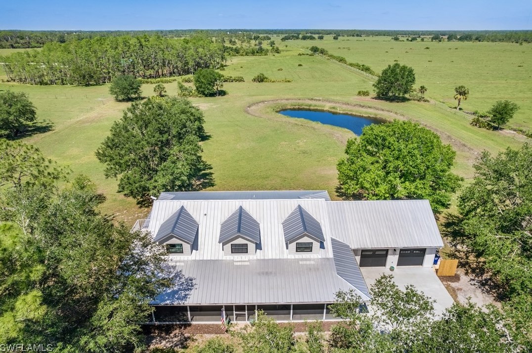 18731 Fichters Creek Ln, Alva FL  33920-3232 exterior