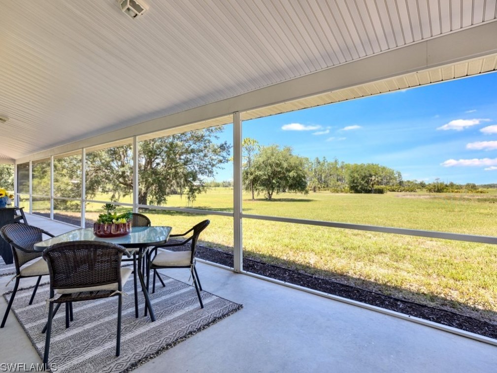 18731 Fichters Creek Ln, Alva FL  33920-3232 exterior