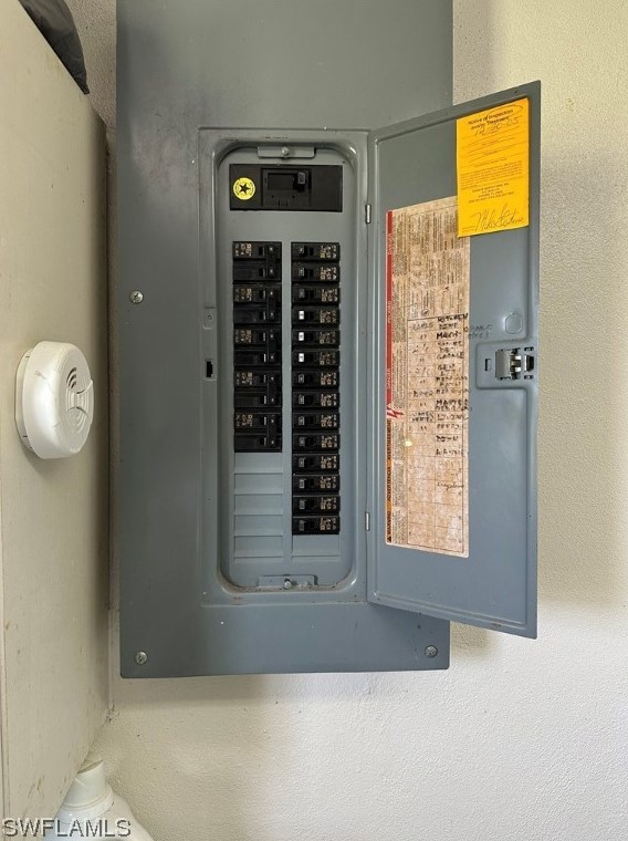 504 San Luiz Ave, Clewiston FL  33440-0257 exterior