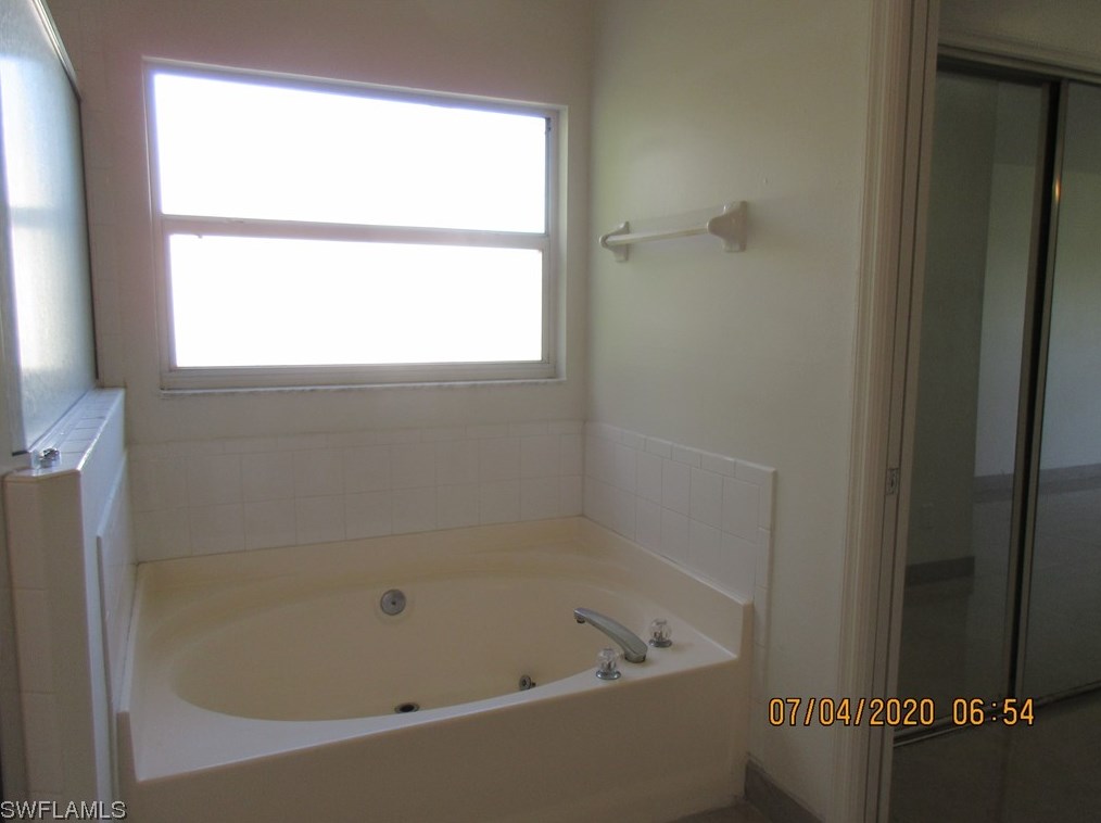 918 13th St, Cape Coral FL  33909-1411 exterior