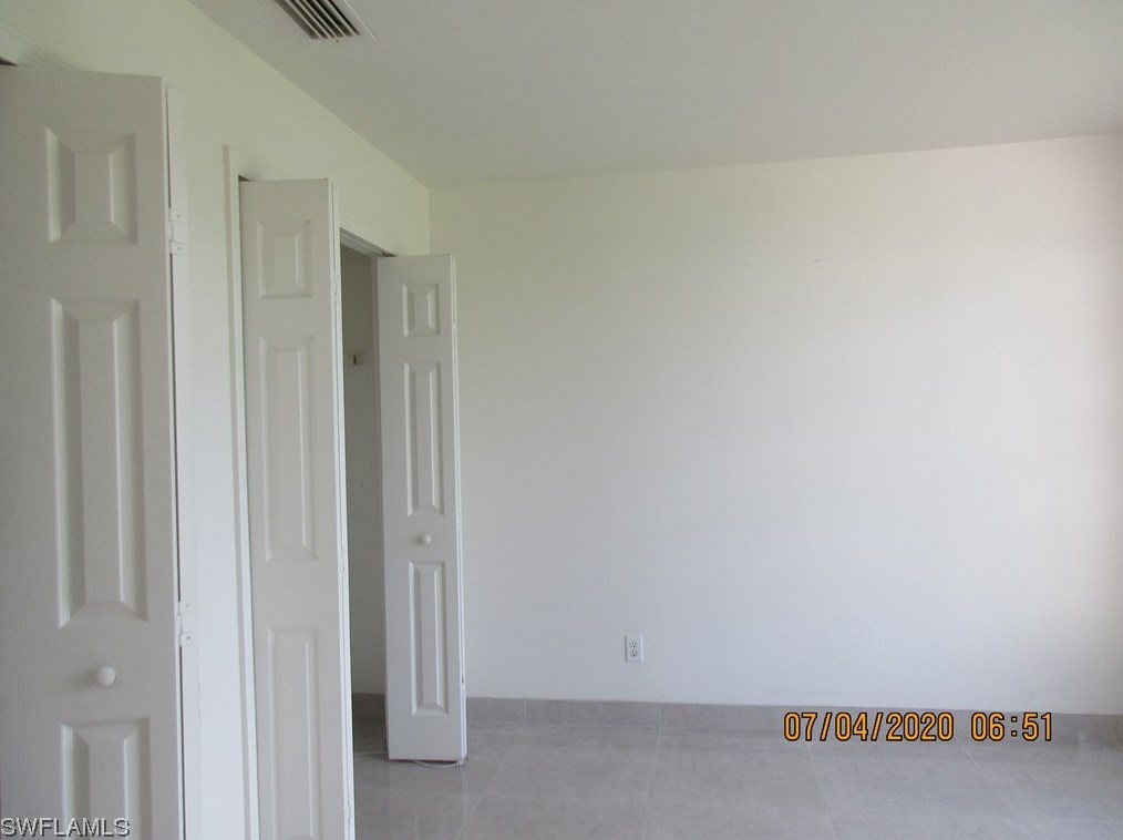 918 13th St, Cape Coral FL  33909-1411 exterior