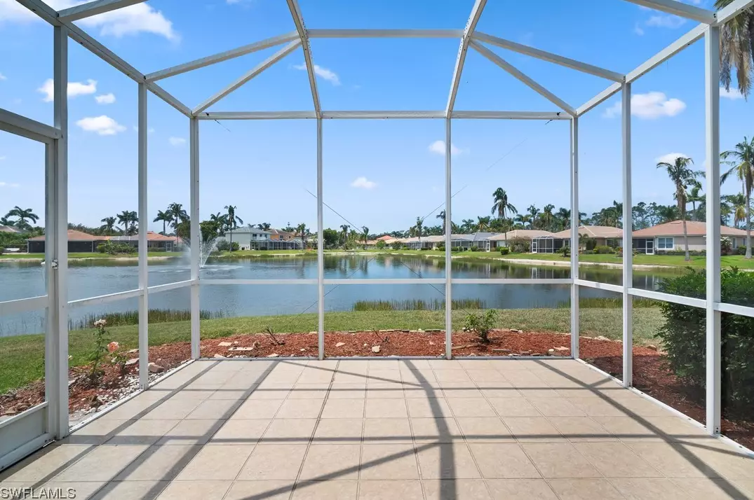 7935 Harmony Lake Ct, Fort Myers FL  33907-6806 exterior