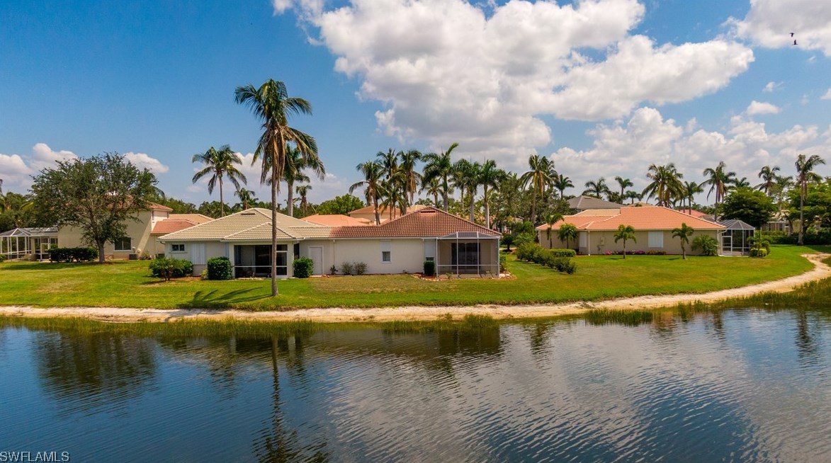 7935 Harmony Lake Ct, Fort Myers FL  33907-6806 exterior