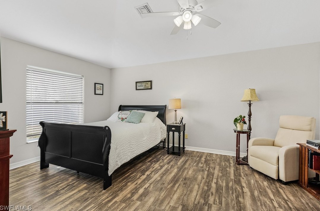 1203 21st Ave, Cape Coral FL  33990-1935 exterior