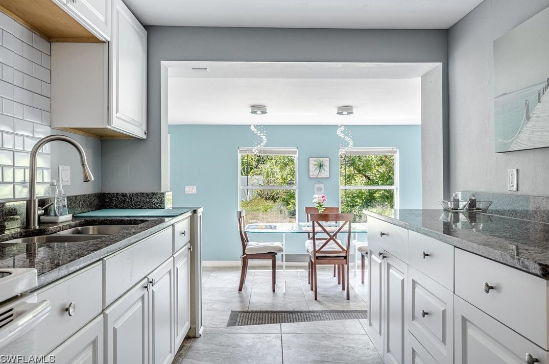 6417 Scott St, Punta Gorda FL 33950-3944 exterior