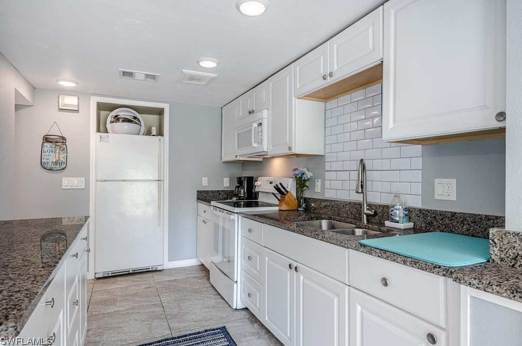 6417 Scott St, Punta Gorda FL 33950-3944 exterior