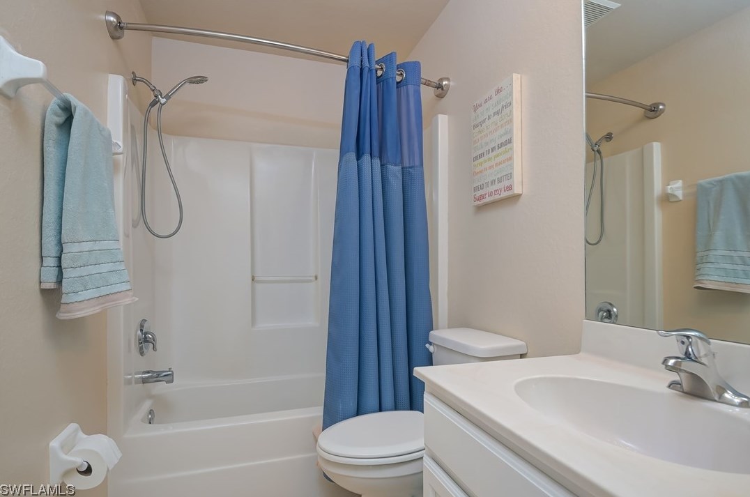 15453 Briarcrest Cir, Fort Myers FL 33912-6322 exterior