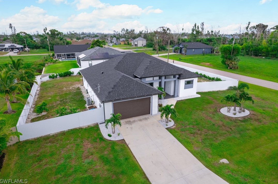 2221 19th Ter, Cape Coral FL  33991-3005 exterior