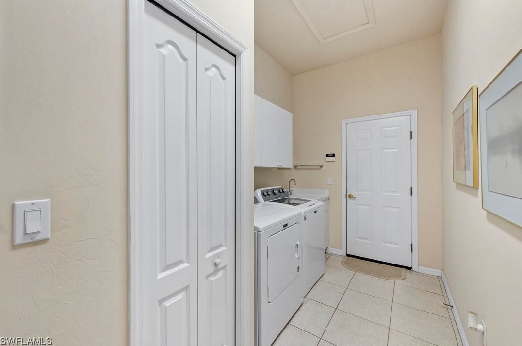 12671 Allendale Cir, Fort Myers FL 33912-4695 exterior