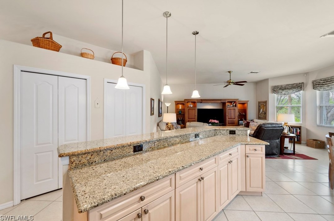 12671 Allendale Cir, Fort Myers FL 33912-4695 exterior