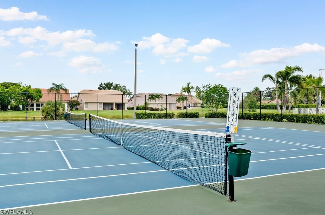 12671 Allendale Cir, Fort Myers FL 33912-4695 exterior