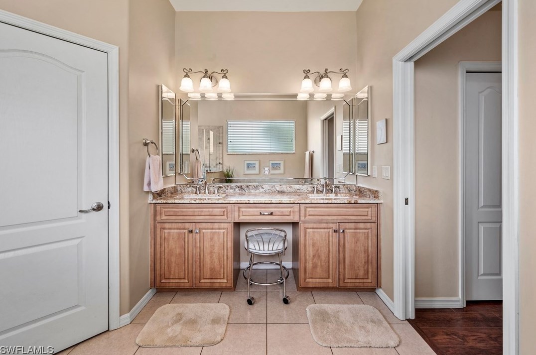 12671 Allendale Cir, Fort Myers FL 33912-4695 exterior