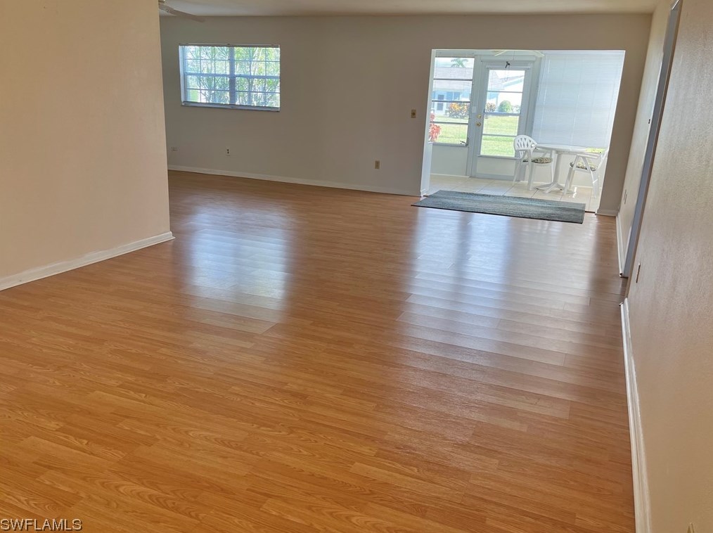 6933 Dog Leg Way, Fort Myers FL  33919-6637 exterior