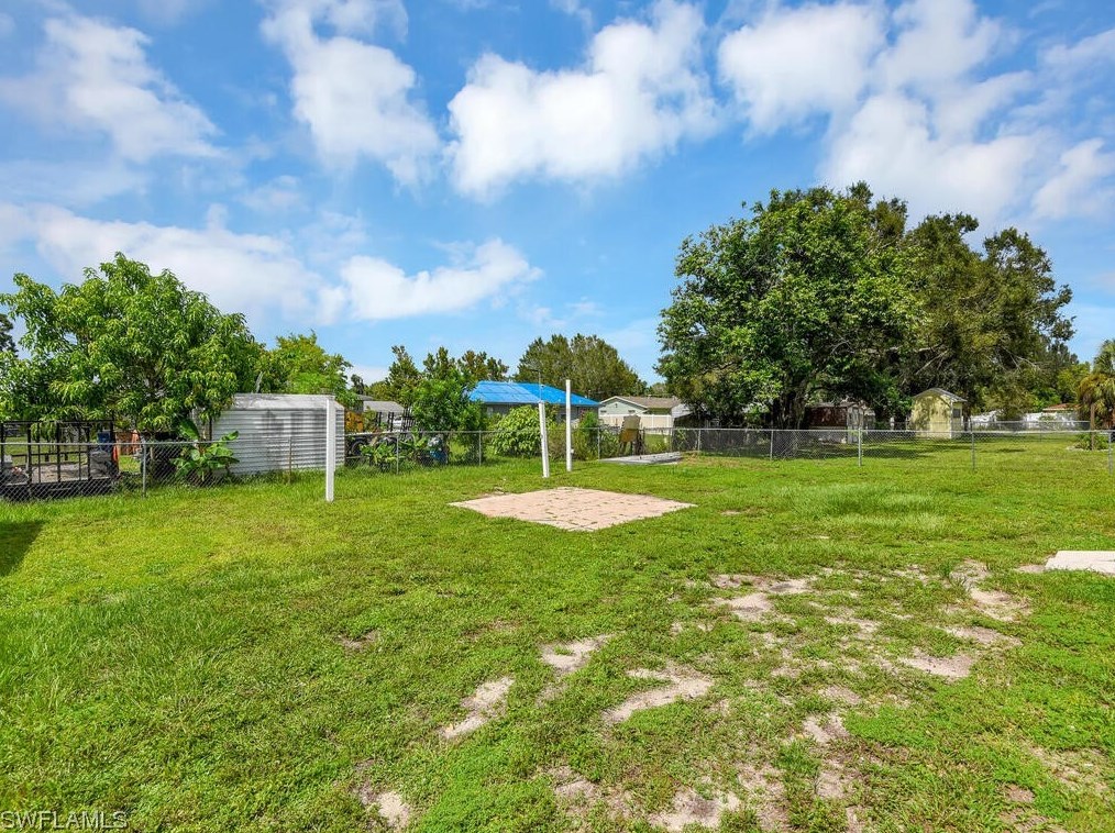 13242 2nd St, Fort Myers FL  33905-2006 exterior