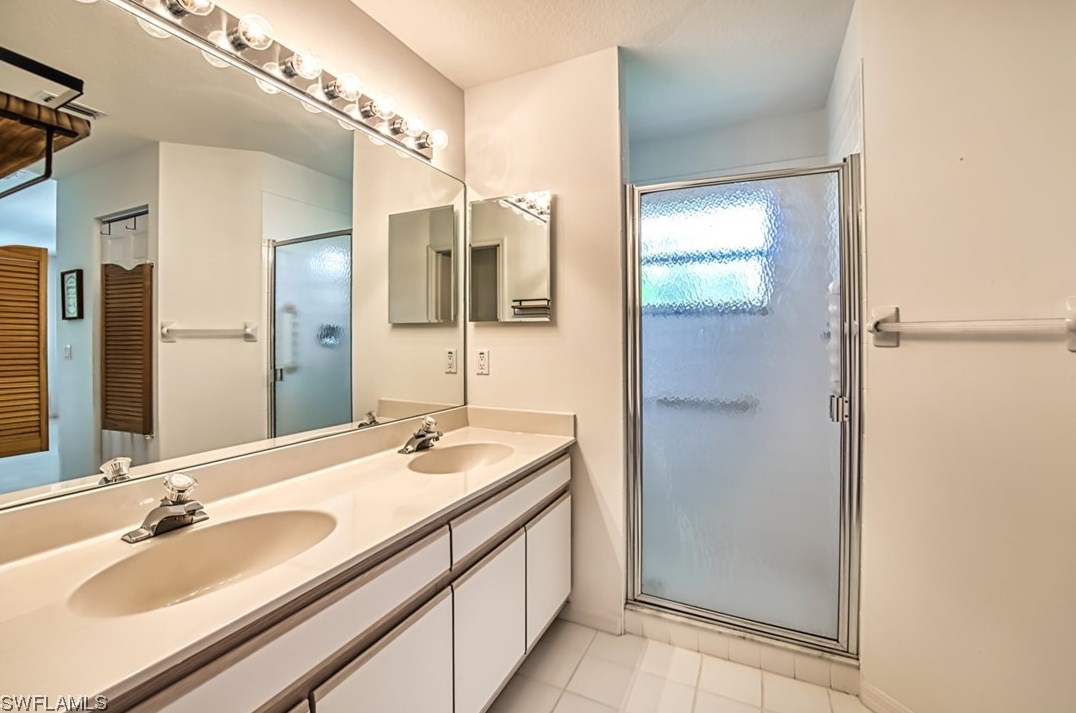 8932 Bracken Way, Fort Myers FL  33908-3635 exterior