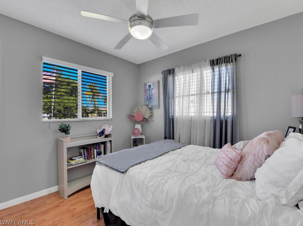 2006 13th St, Cape Coral FL  33990-4801 exterior