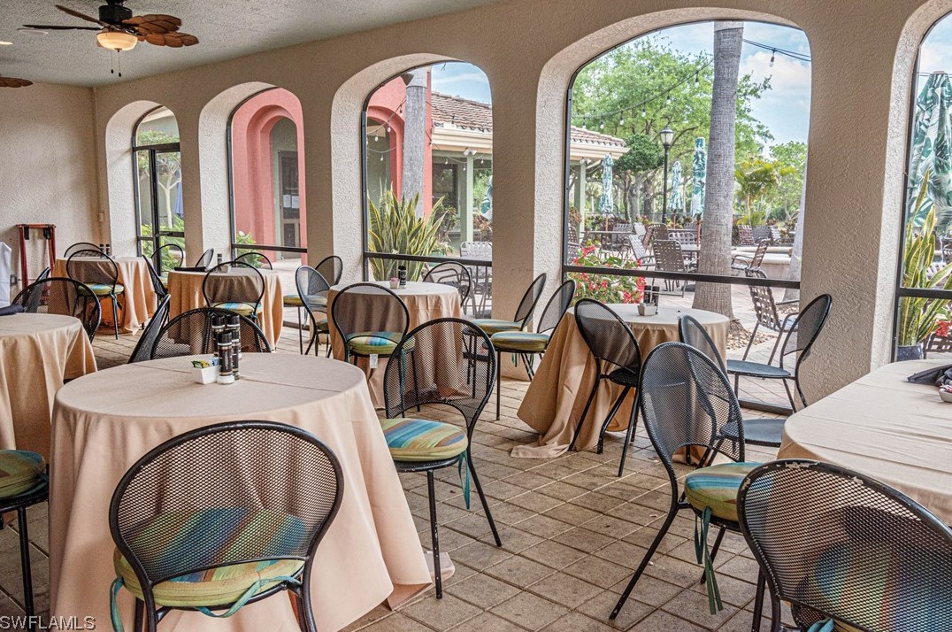 10508 Bella Vis Dr, Fort Myers FL 33913-7005 exterior