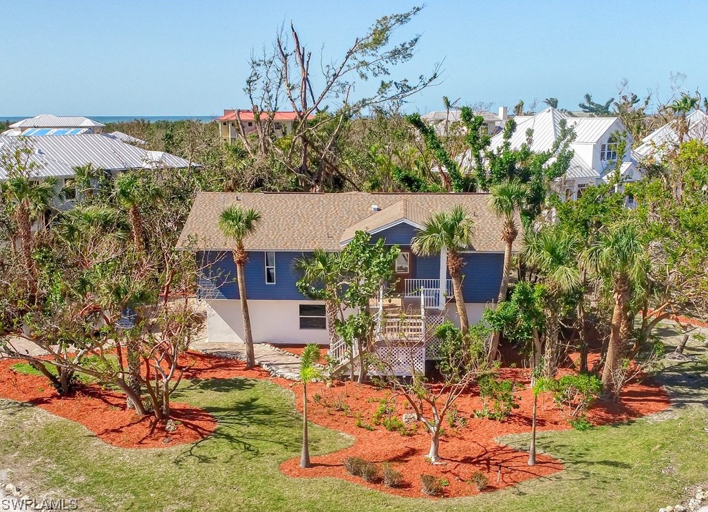 1813 Long Pt Ln, Sanibel FL 33957-2423 exterior