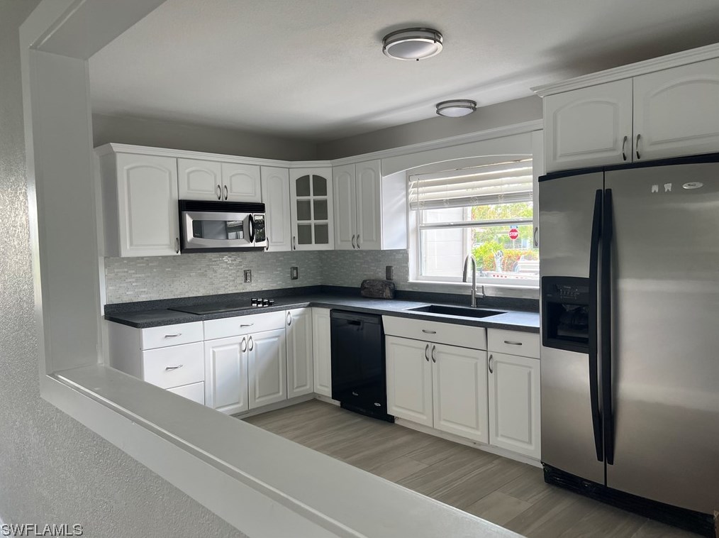 4311 Atlantic Cir, Fort Myers FL 33903-5004 exterior