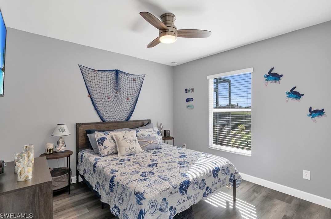 3940 41st Pl, Cape Coral FL  33993-7933 exterior