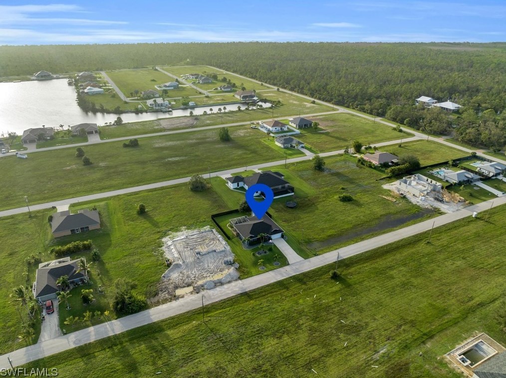 3940 41st Pl, Cape Coral FL  33993-7933 exterior