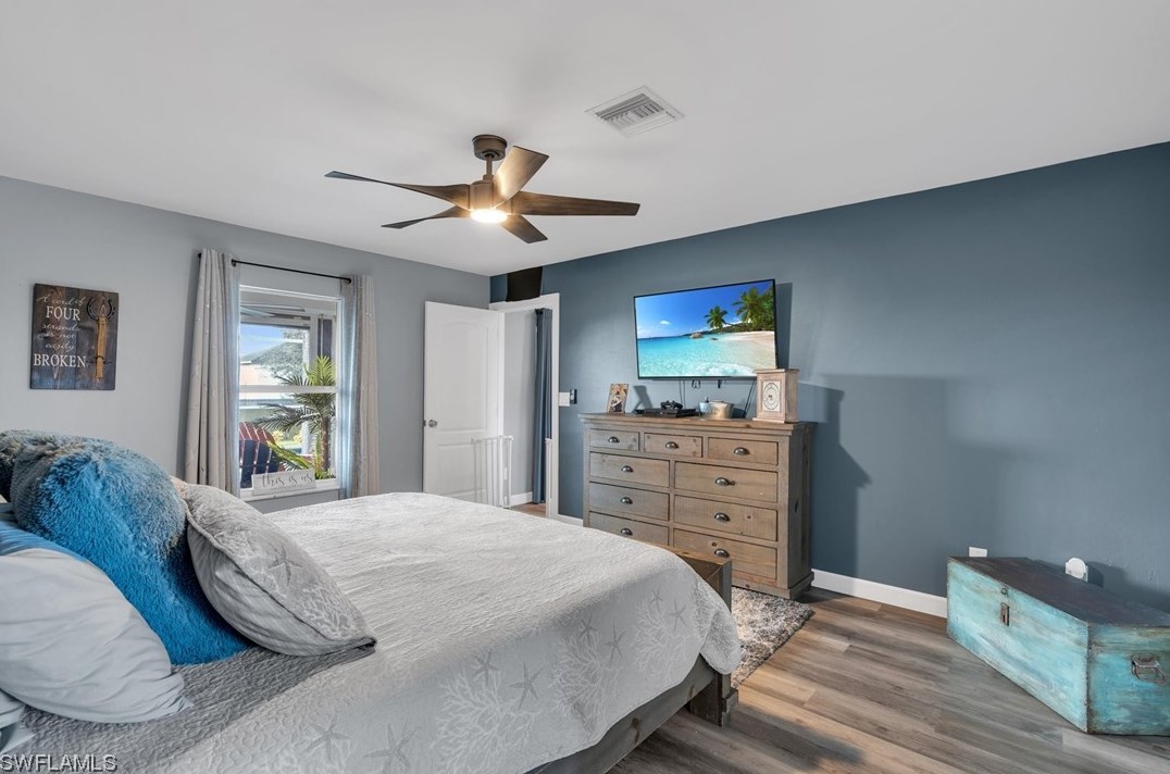 3940 41st Pl, Cape Coral FL  33993-7933 exterior