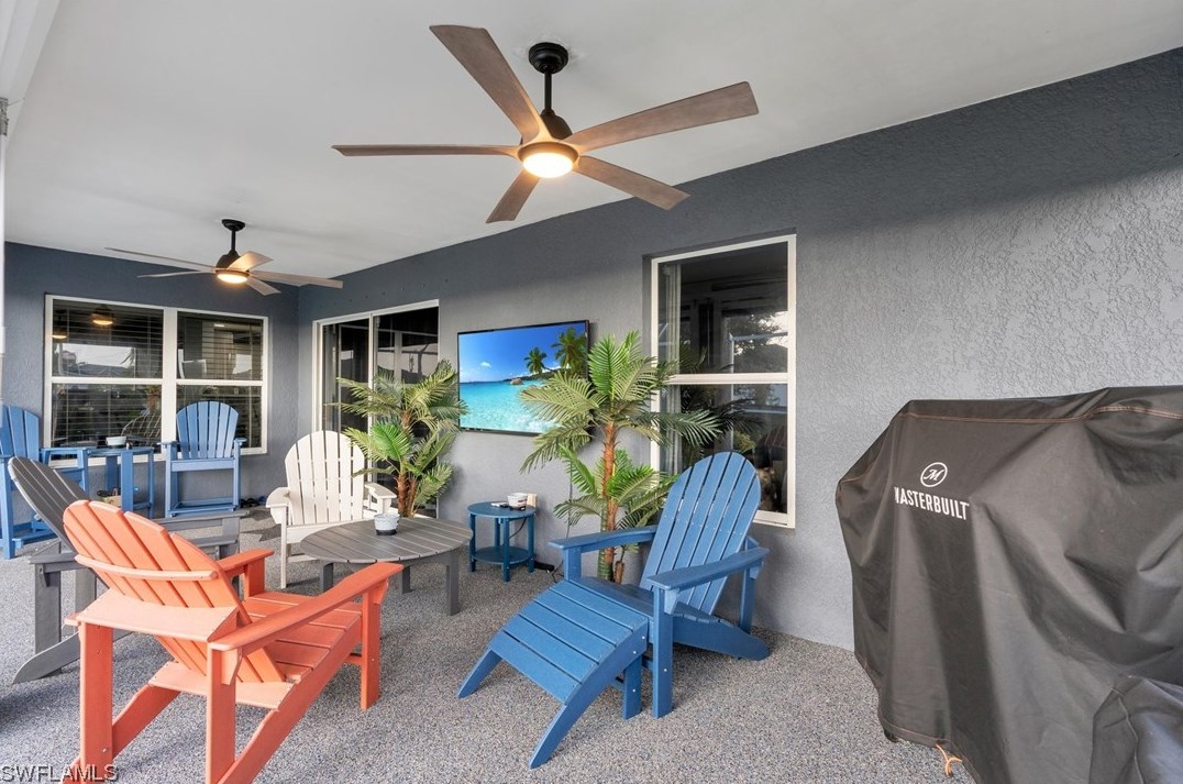 3940 41st Pl, Cape Coral FL  33993-7933 exterior