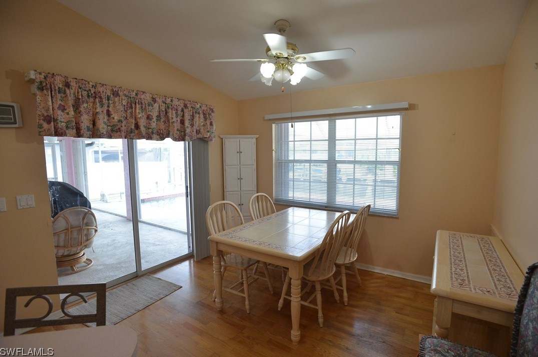 1415 40th Ter, Cape Coral FL  33914-5616 exterior