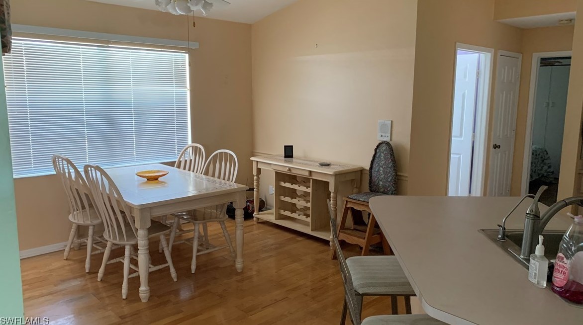 1415 40th Ter, Cape Coral FL  33914-5616 exterior